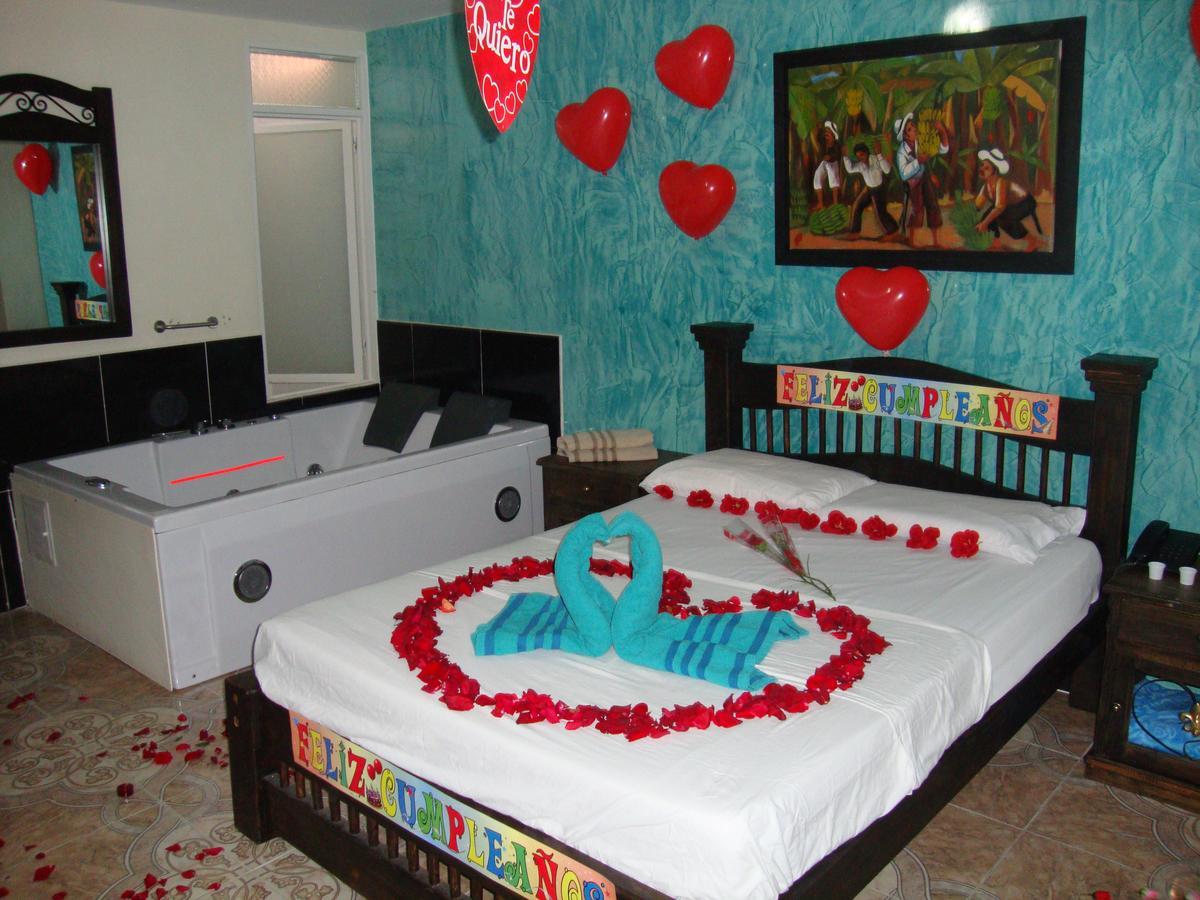 ארמניה Hotel Emperatriz מראה חיצוני תמונה