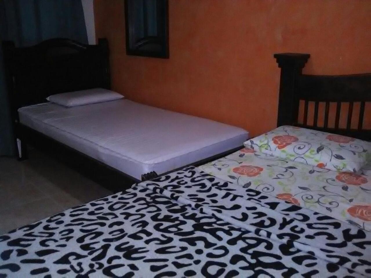 ארמניה Hotel Emperatriz מראה חיצוני תמונה
